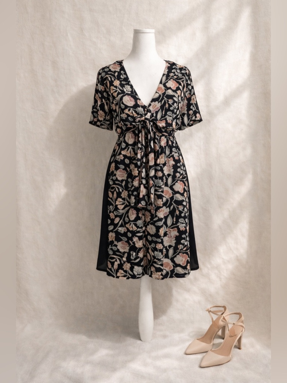 No.6 Store Black Floral Tie-Front Dress – Size S